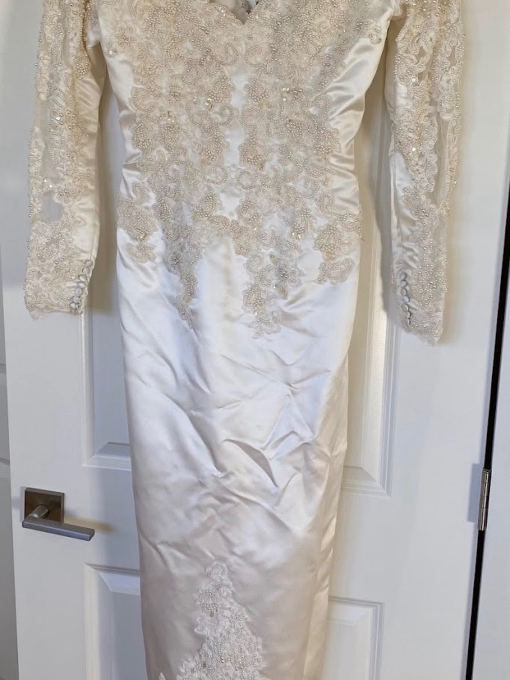 Yes To The Dress Wedding Gown - Picture 4 of 6